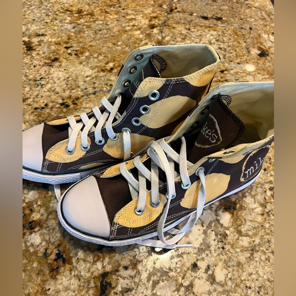 Converse x Mike’s Hard Lemonade Limited Edition Women’s Shoes Size 8 - Picture 2 of 6